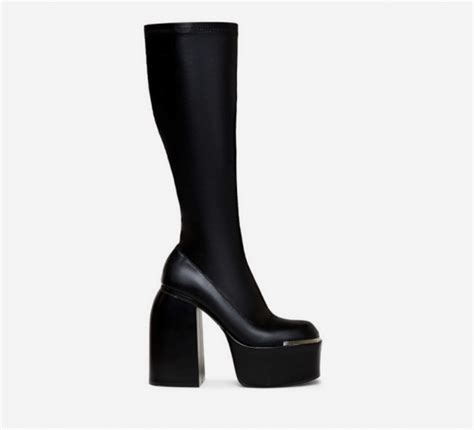 11+ Naked Wolfe Boot Dupes To Unleash Your Inner Baddie On。